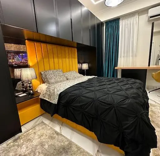 Skyen Luxury דירה *